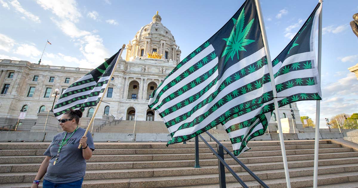Legalización del cannabis en Minnesota