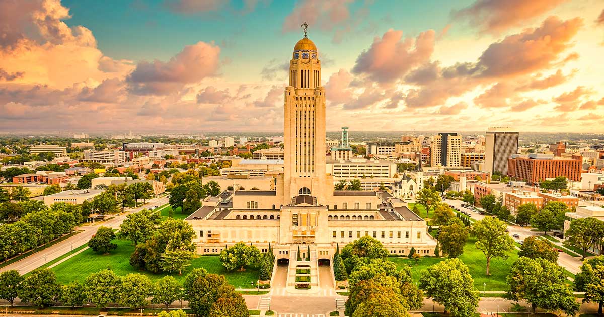 Nebraska legaliza el cannabis medicinal